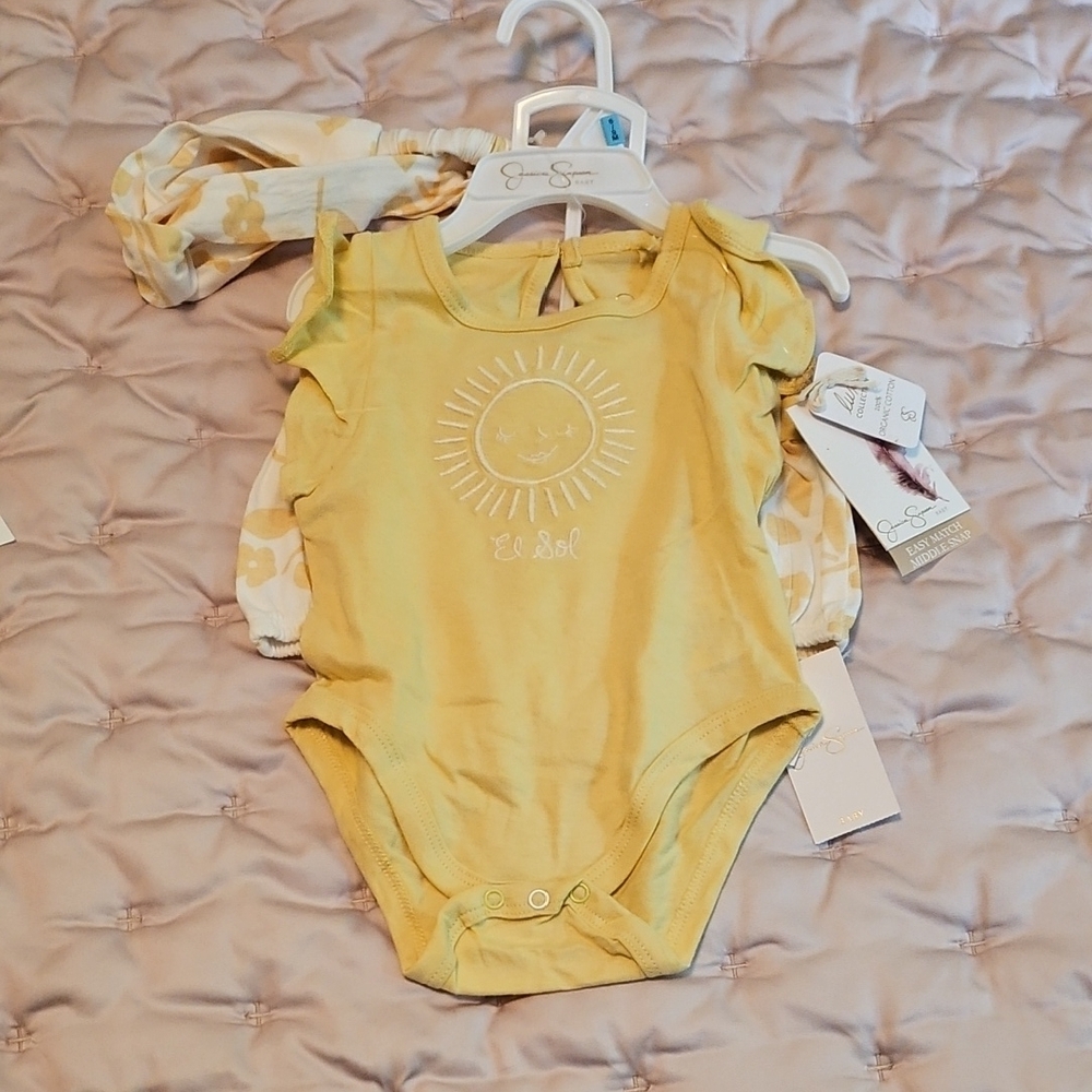 Jessica Simpson Set For Baby Girl 6-9M